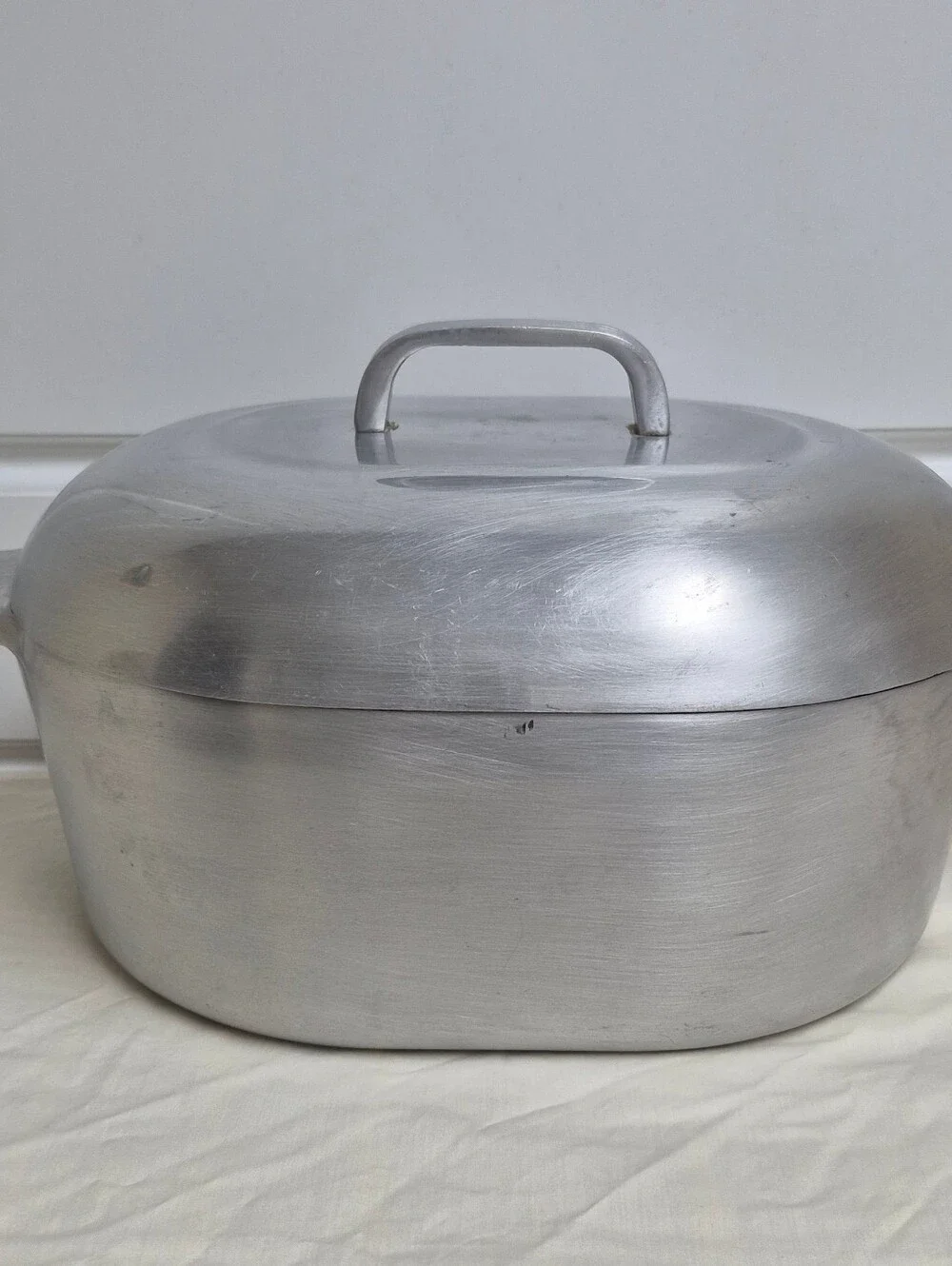 Vtg Wagner Ware Sidney O Magnalite 4265-P 8qt Roaster Dutch Oven, with Lid